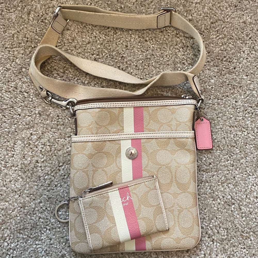 COACH matching crossbody purse and keychain wallet